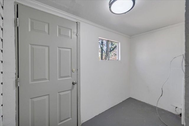 2415 Delaware AVE, Roanoke, VA 24017