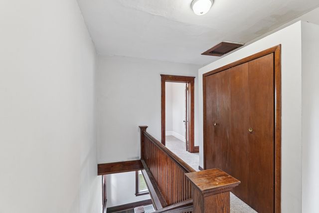 28 E Ave S, Battle Creek City, MI 49017