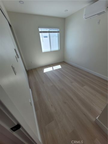 8323 Quartz Avenue, Winnetka, CA 91306