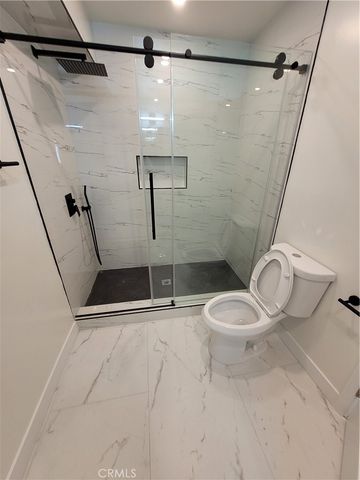 8323 Quartz Avenue, Winnetka, CA 91306