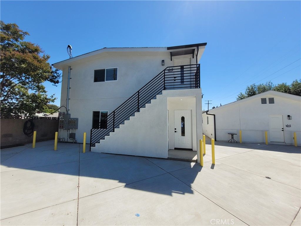 8323 Quartz Avenue, Winnetka, CA 91306