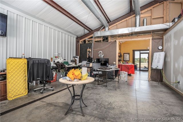 8373 Morgans Lane SE, Elizabeth, IN 47117