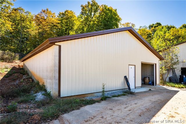 8373 Morgans Lane SE, Elizabeth, IN 47117