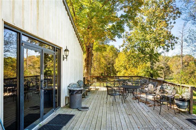 8373 Morgans Lane SE, Elizabeth, IN 47117