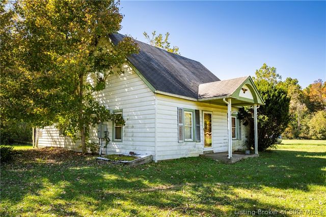 8373 Morgans Lane SE, Elizabeth, IN 47117