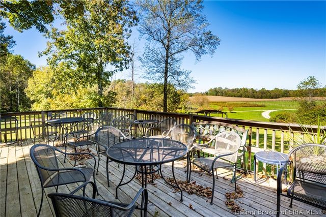 8373 Morgans Lane SE, Elizabeth, IN 47117