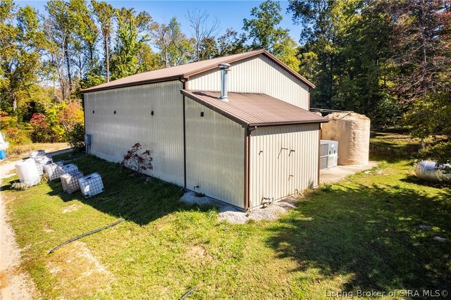 8373 Morgans Lane SE, Elizabeth, IN 47117