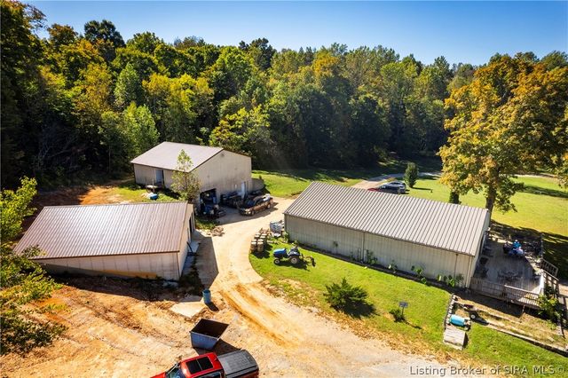 8373 Morgans Lane SE, Elizabeth, IN 47117