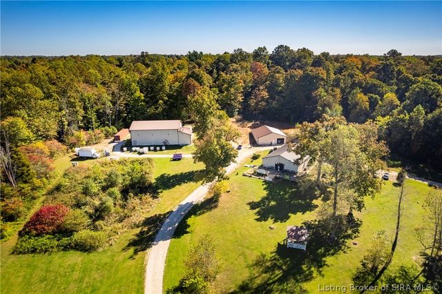8373 Morgans Lane SE, Elizabeth, IN 47117