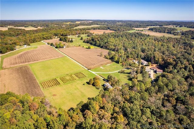 8373 Morgans Lane SE, Elizabeth, IN 47117