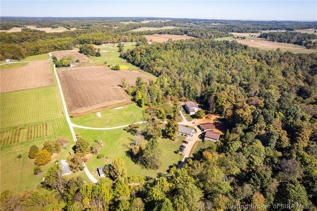 8373 Morgans Lane SE, Elizabeth, IN 47117