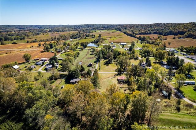 8373 Morgans Lane SE, Elizabeth, IN 47117