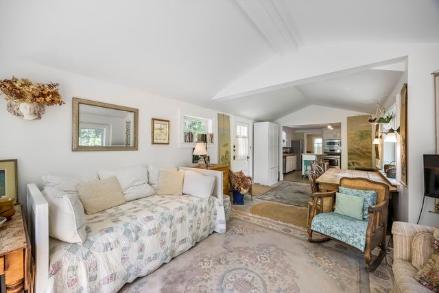 12 Rolfes Ln, Newbury, MA 01951