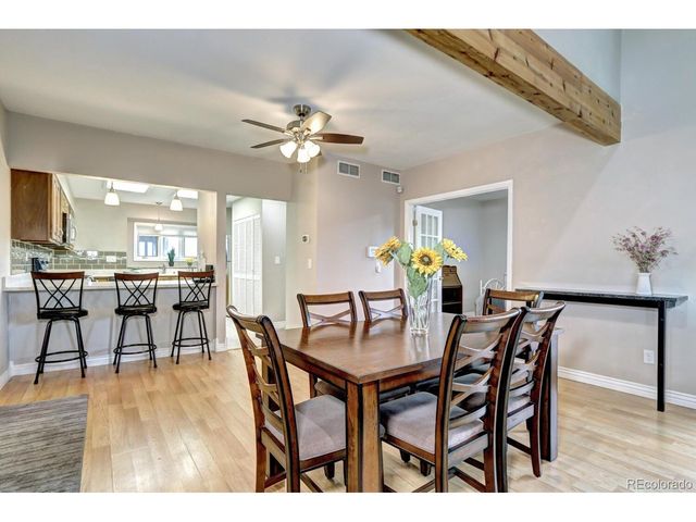 7877 S University Way, Centennial, CO 80122