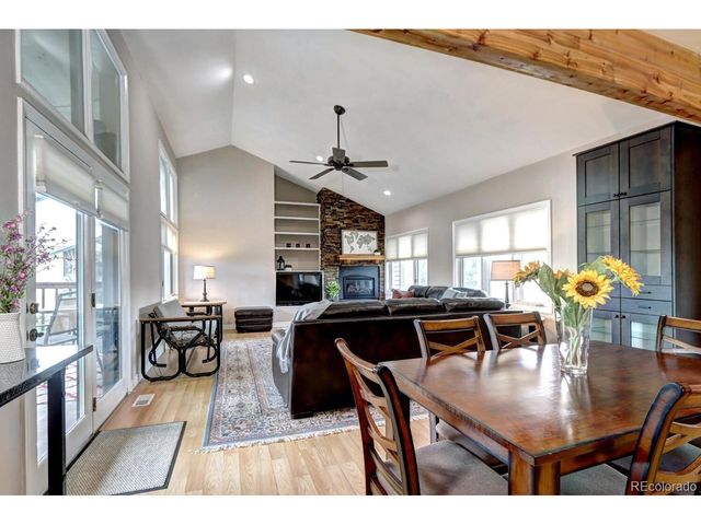 7877 S University Way, Centennial, CO 80122