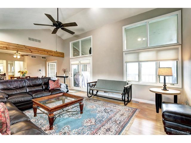 7877 S University Way, Centennial, CO 80122