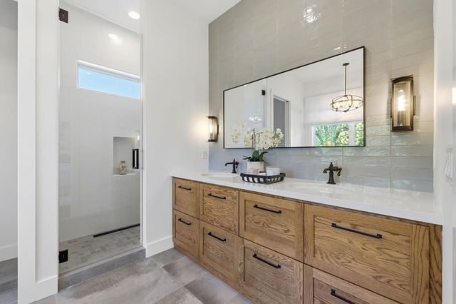 1022 Clintonia Avenue, San Jose, CA 95125