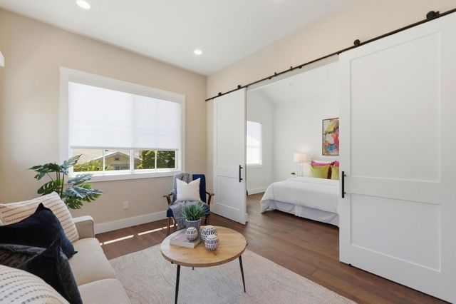 1022 Clintonia Avenue, San Jose, CA 95125