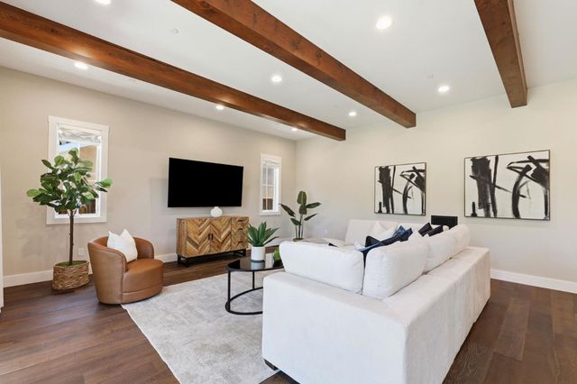 1022 Clintonia Avenue, San Jose, CA 95125