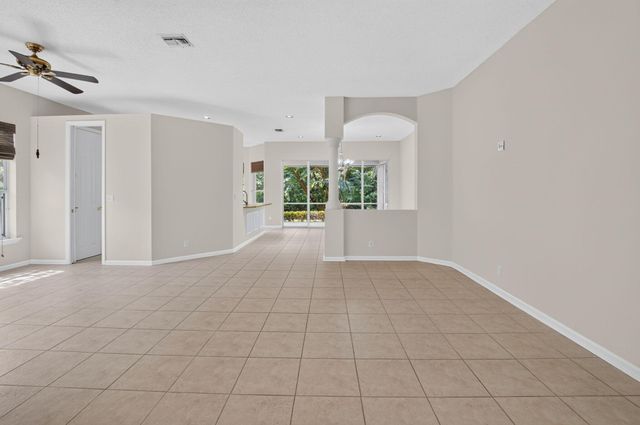 7290 Southport Drive, Boynton Beach, FL 33472