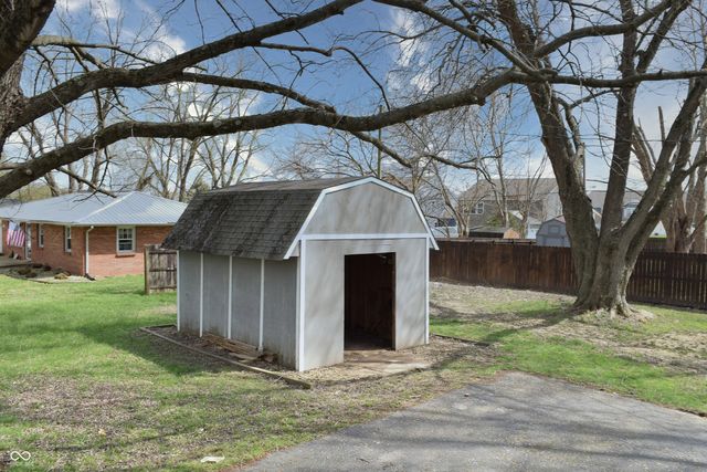 5961 N 200 W, Columbus, IN 47201