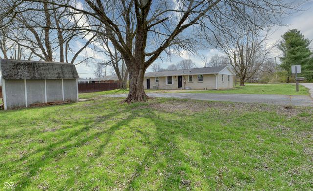 5961 N 200 W, Columbus, IN 47201