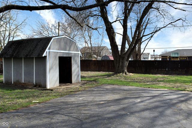 5961 N 200 W, Columbus, IN 47201