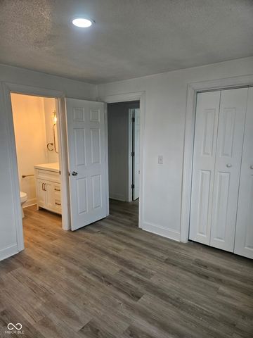 5961 N 200 W, Columbus, IN 47201