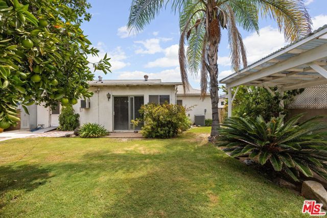 15201 Devonshire Street, Los Angeles, CA 91345