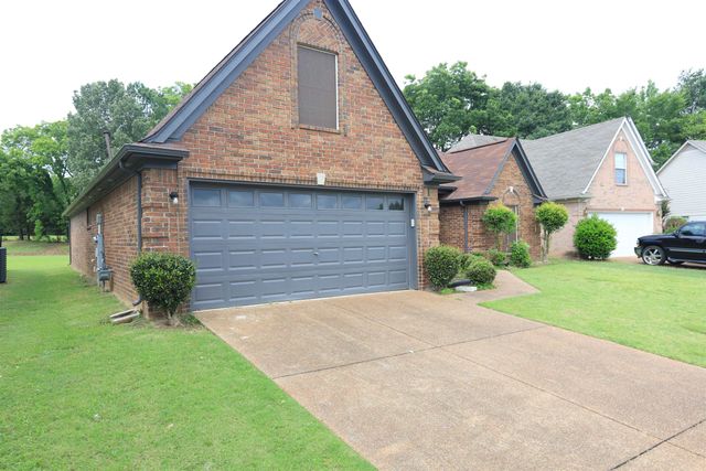 4905 ASHCROFT DR, Memphis, TN 38125