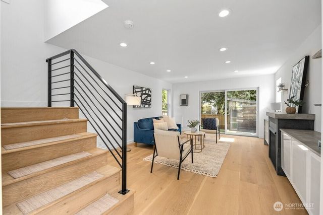 7316 Alonzo Avenue NW, Seattle, WA 98117