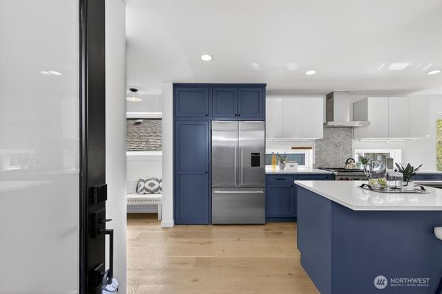 7316 Alonzo Avenue NW, Seattle, WA 98117