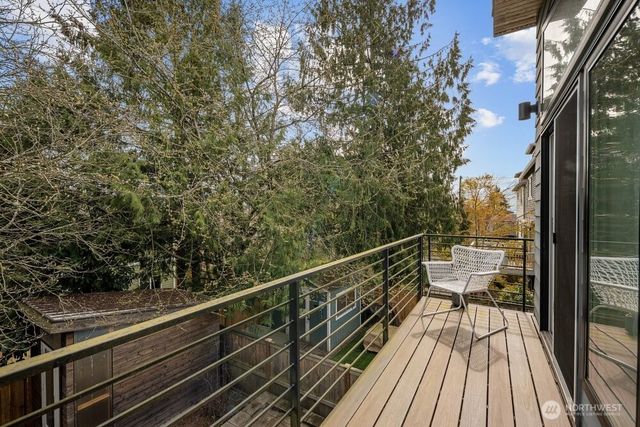 7316 Alonzo Avenue NW, Seattle, WA 98117