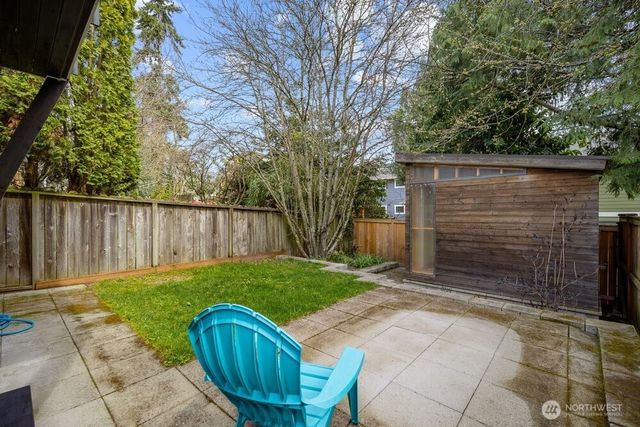 7316 Alonzo Avenue NW, Seattle, WA 98117