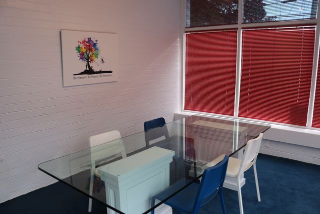 129 E SOUTH Street, Woodstock, IL 60098