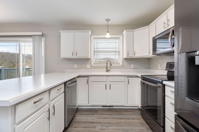 108 Anne Lane, Branson, MO 65616