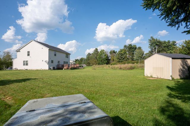 929 Lockmead Court, Pataskala, OH 43062