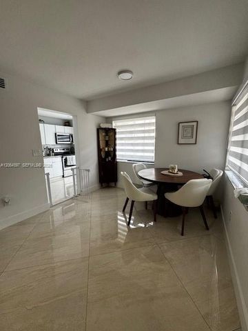 15375 SW 105th Ln 4, Miami, FL 33196