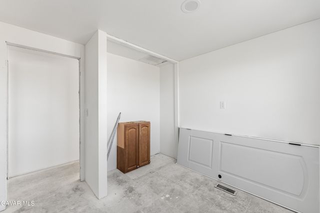 Bellbird 125w Vic H14, Del Sur, CA 93536