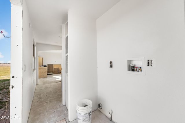 Bellbird 125w Vic H14, Del Sur, CA 93536