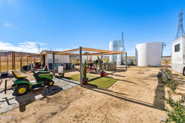 Bellbird 125w Vic H14, Del Sur, CA 93536