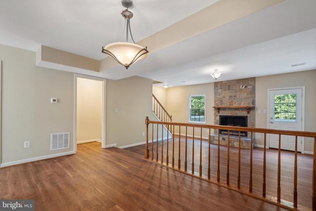 8608 ROCKY GAP CT, Lorton, VA 22079