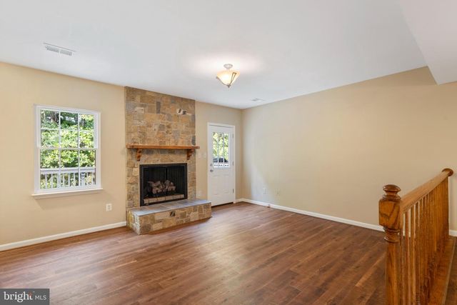 8608 ROCKY GAP CT, Lorton, VA 22079