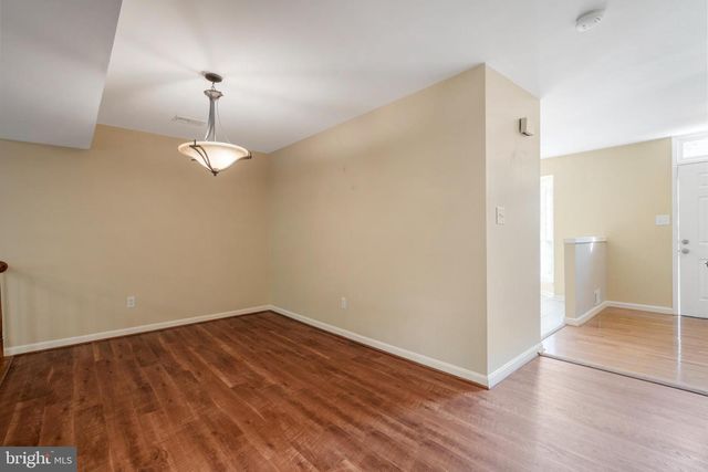 8608 ROCKY GAP CT, Lorton, VA 22079