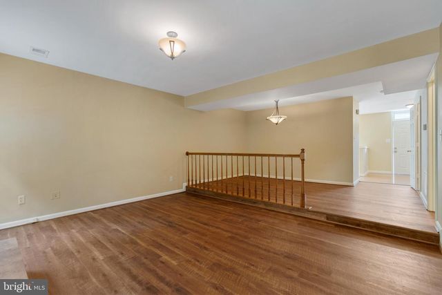 8608 ROCKY GAP CT, Lorton, VA 22079