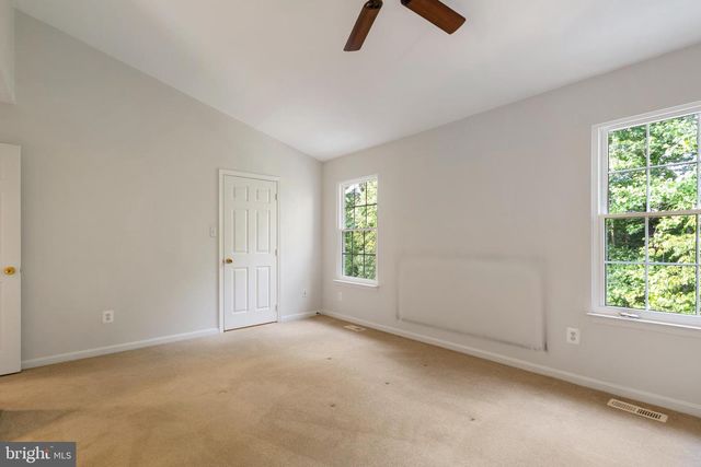 8608 ROCKY GAP CT, Lorton, VA 22079