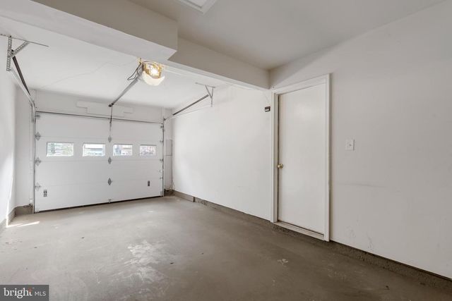 8608 ROCKY GAP CT, Lorton, VA 22079