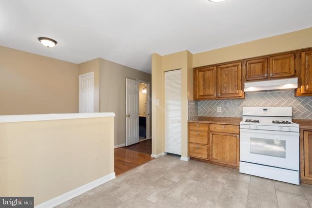 8608 ROCKY GAP CT, Lorton, VA 22079