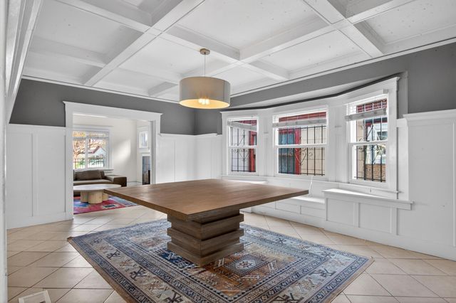 210 Chanslor Ave, Richmond, CA 94801