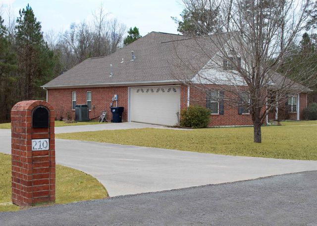 210 Sherry Lane, Pine Bluff, AR 71603